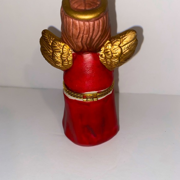 Vintage Red Porcelain metal gold hinged golden winged “Angel Trinket Box” - Picture 4 of 6